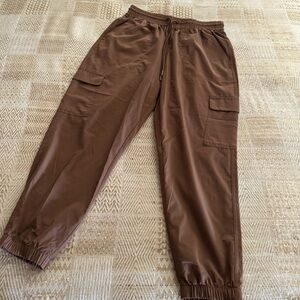 Old Navy Quick Dry Cargo Jogger Parachute Pants